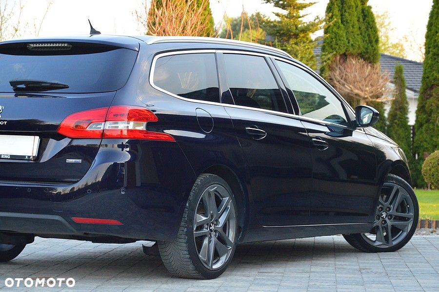 Peugeot 308 BlueHDi 150 EAT6 Stop & Start Business-Line - 19