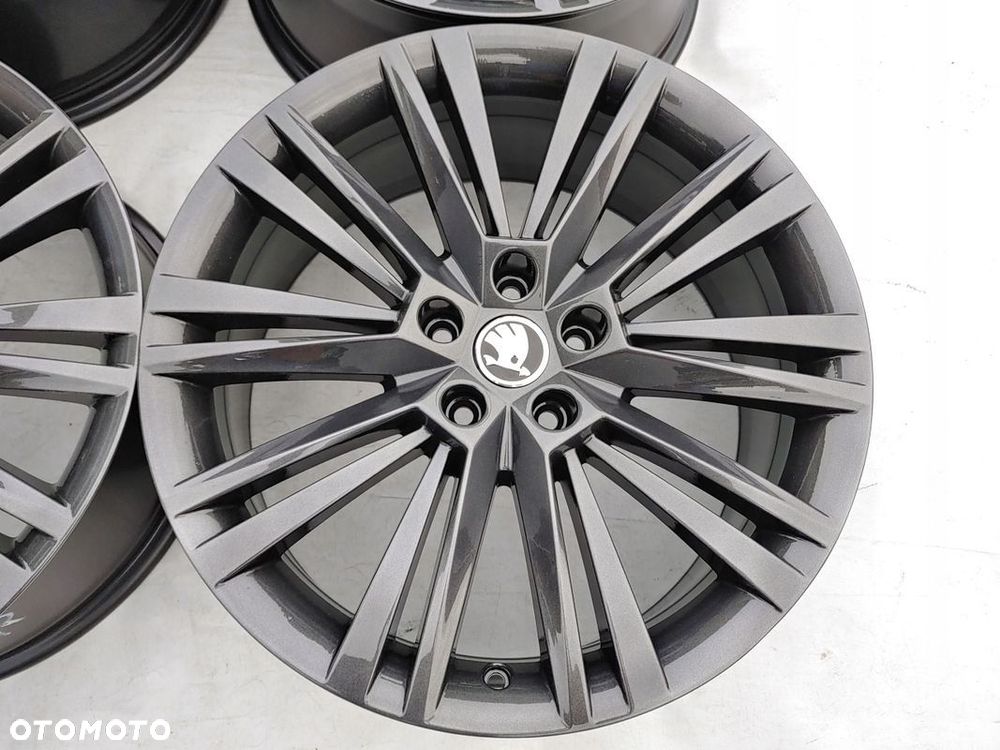 FELGI SKODA OCTAVIA III IV KODIAQ ENYAQ EV SUPERB III 3V0 19 ORYGINAŁ - 4
