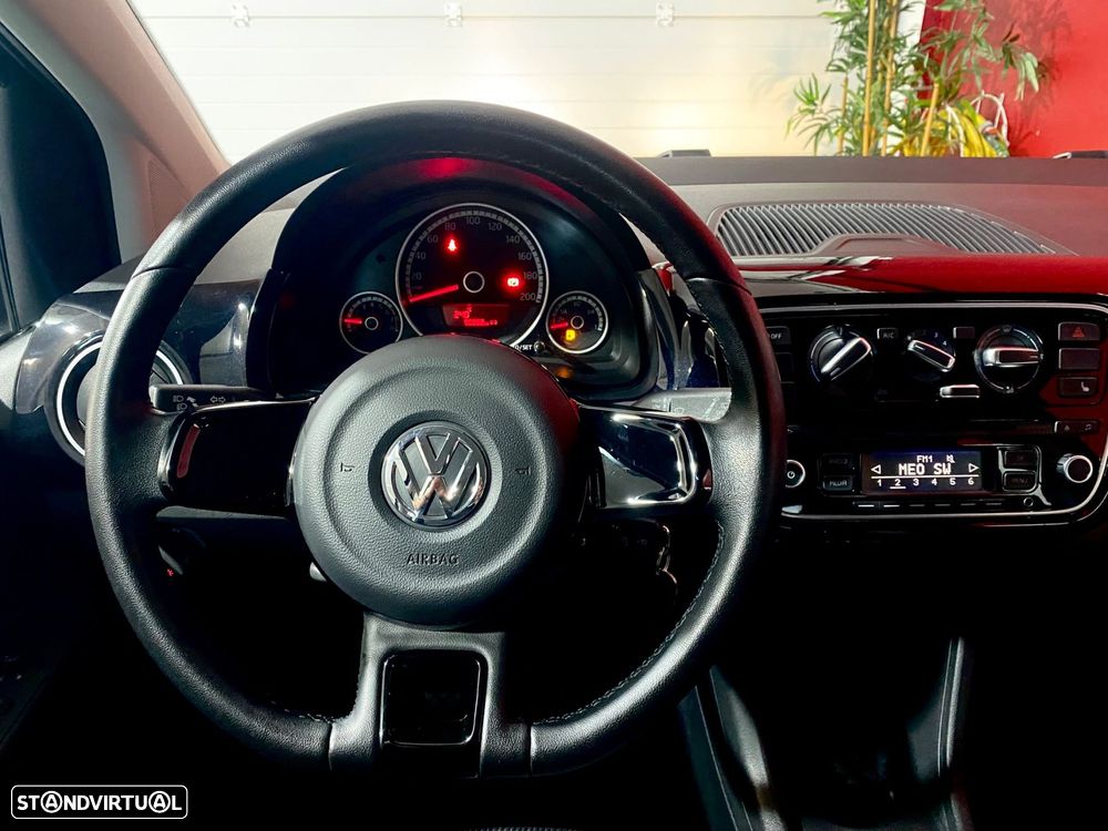 VW Up! - 26