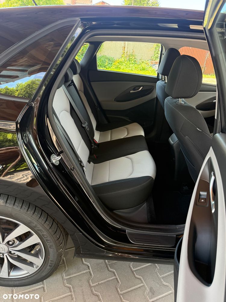 Hyundai i30 1.0 T-GDI Select - 18
