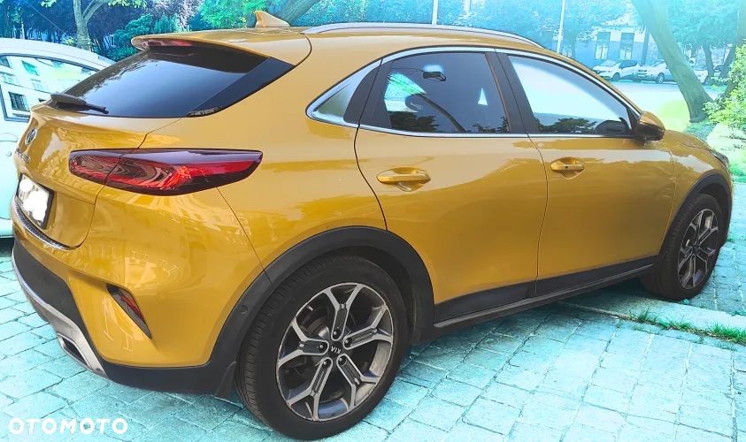 Kia XCeed 1.4 T-GDI L Business Line - 3