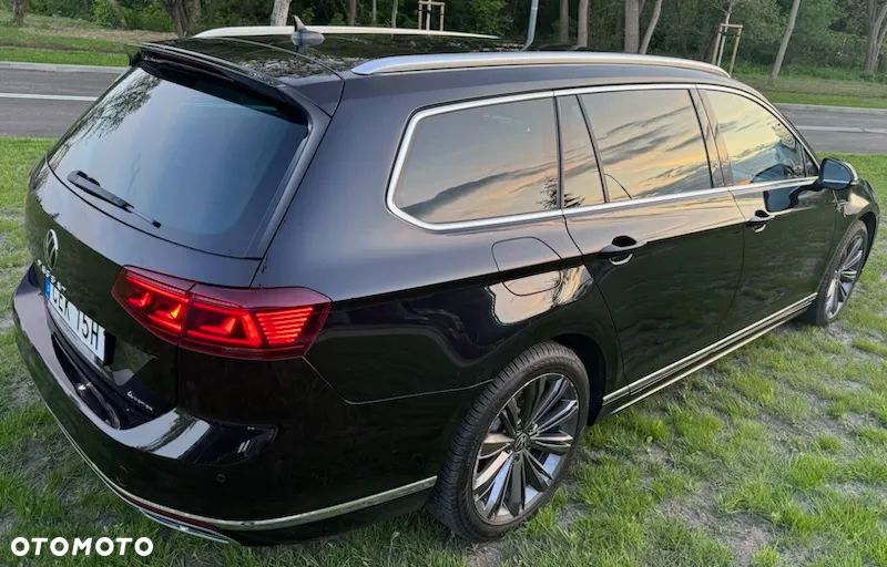 Volkswagen Passat 2.0 TDI SCR DSG 4Motion Elegance - 14