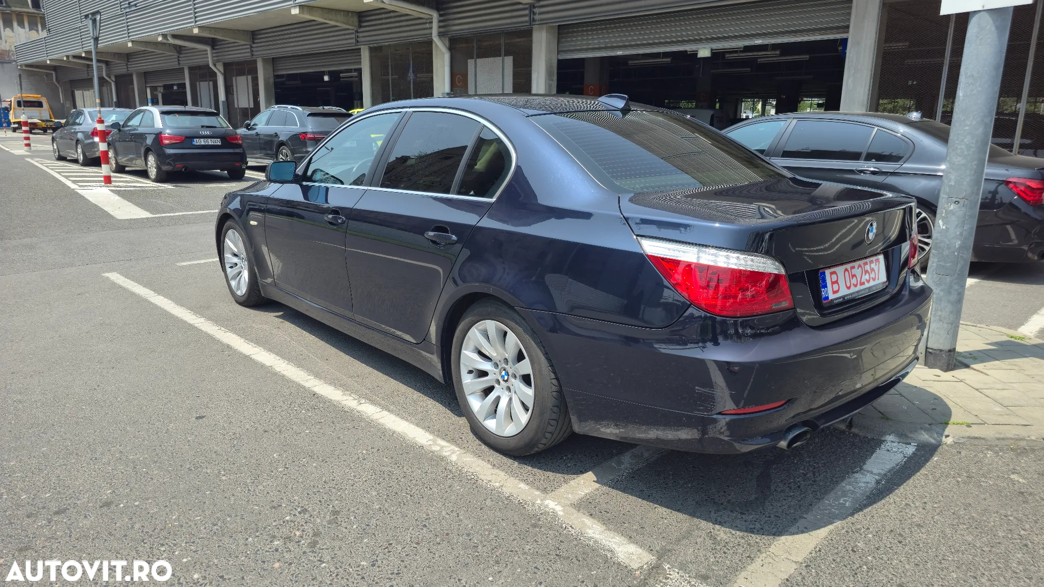 BMW Seria 5 520d - 8