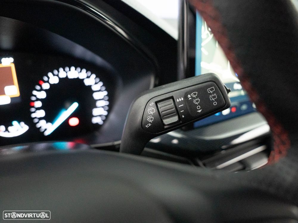 Ford Focus SW 1.0 EcoBoost MHEV ST-Line - 20