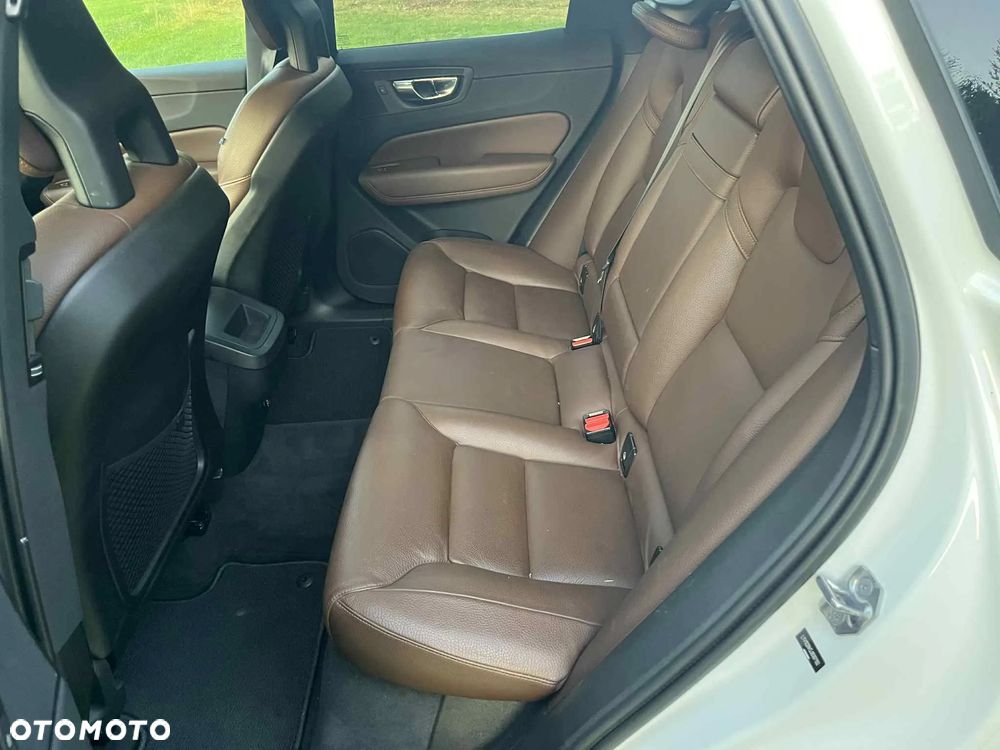 Volvo XC 60 - 9