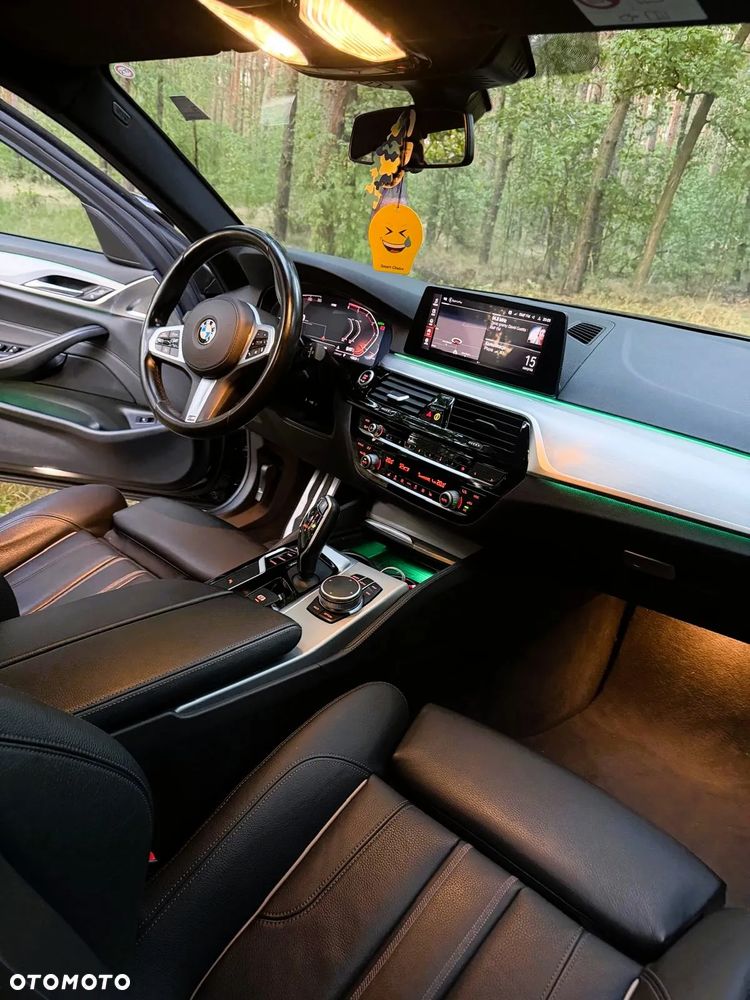 BMW Seria 5 520d MHEV M Sport sport - 27