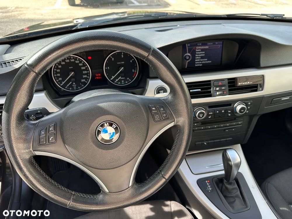 BMW Seria 3 318d DPF - 9
