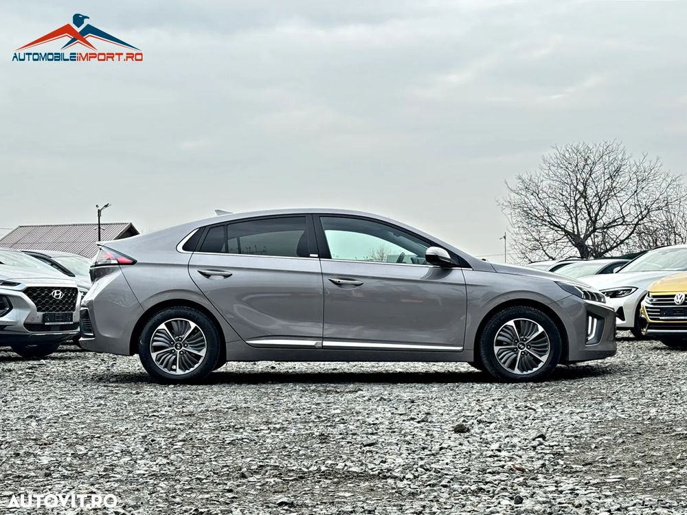 Hyundai IONIQ Plug-in-Hybrid 1.6 GDI Style - 22