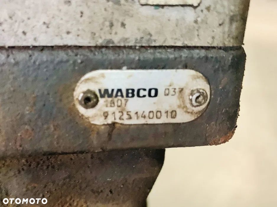 Kompresor sprężarka powietrza Volvo Renault DXI Oryginał Wabco - 6