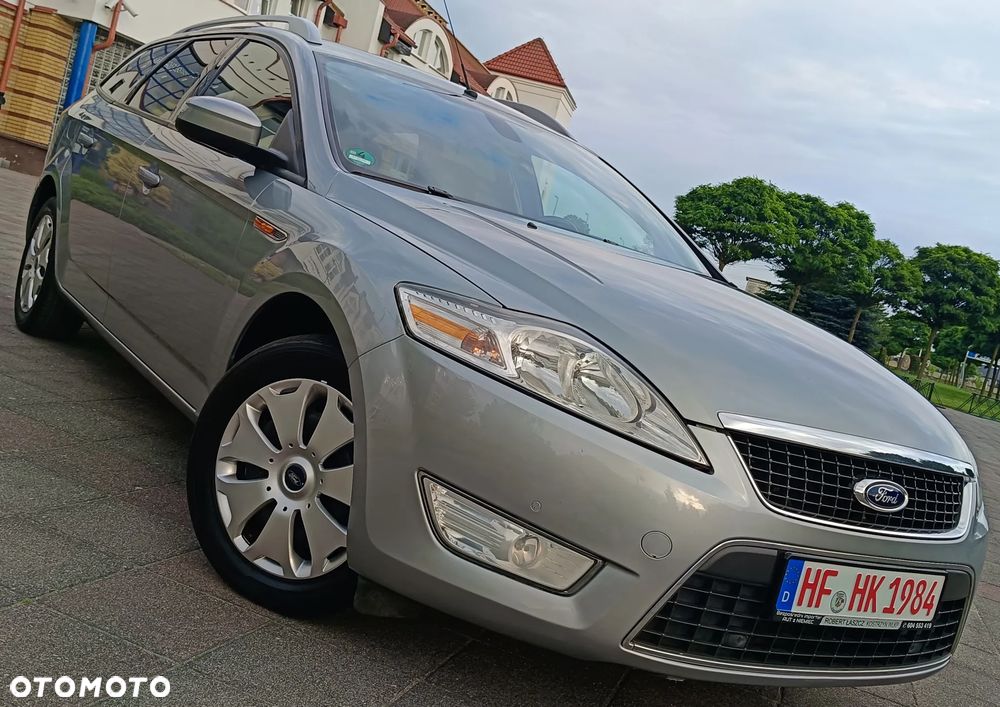 Ford Mondeo 2.0 Ambiente - 6