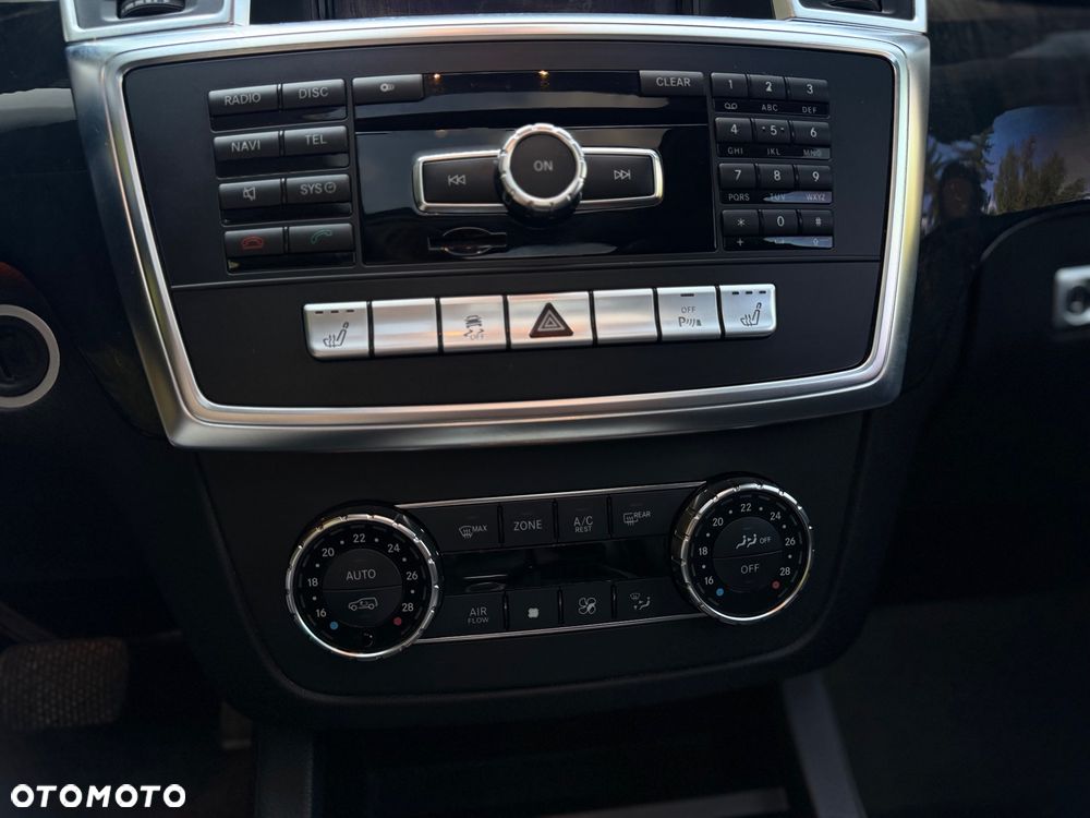 Mercedes-Benz GL 350 BlueTEC 4-Matic - 14