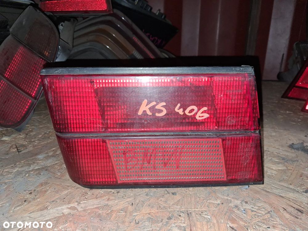 LAMPA TYLNA LEWA BMW E34 - 1