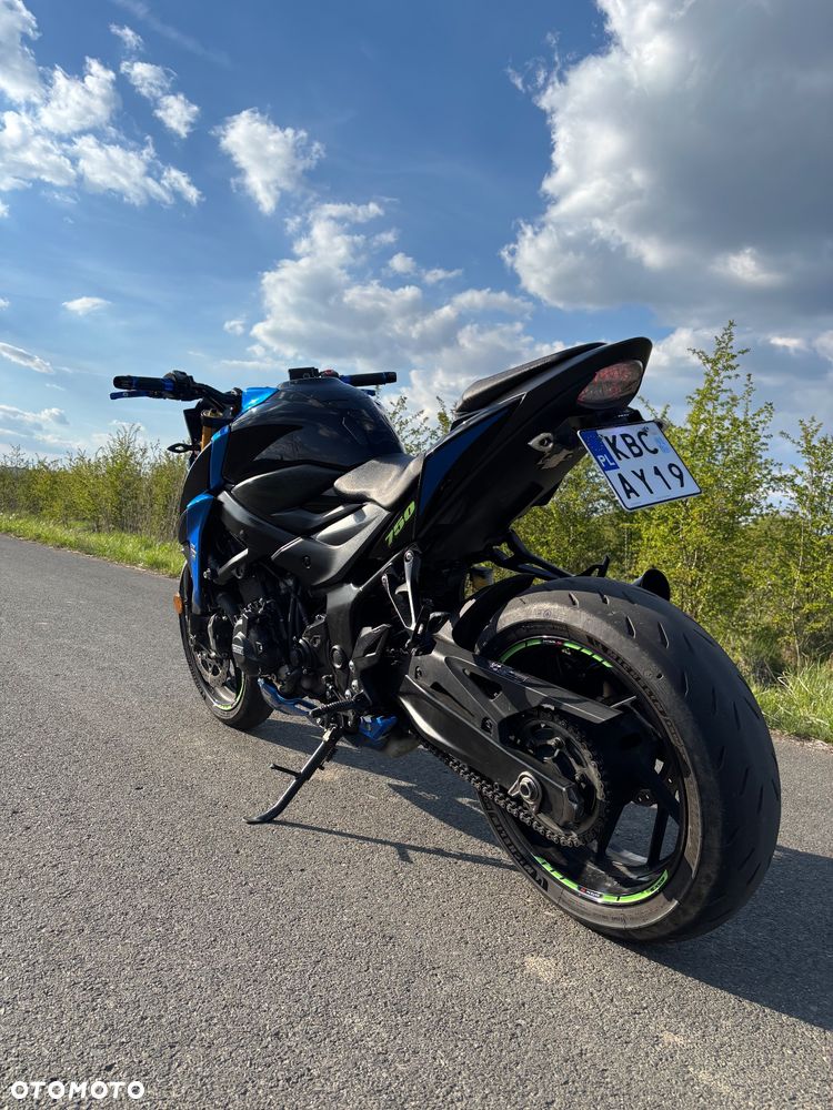 Suzuki GSX - 5