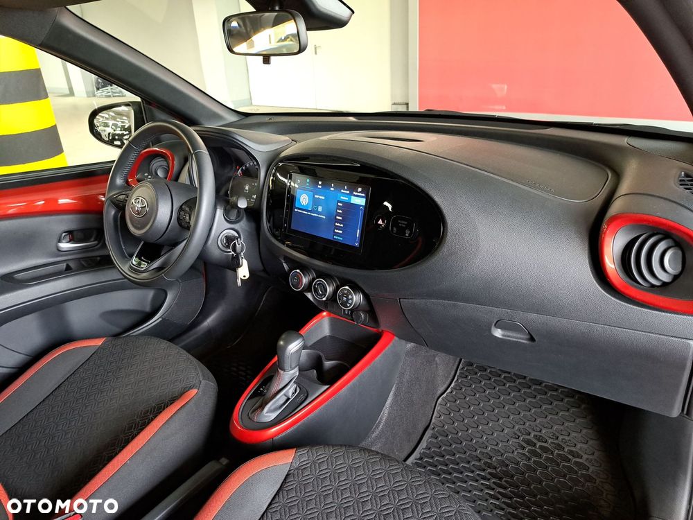 Toyota Aygo X 1.0 VVT-i Style CVT - 17