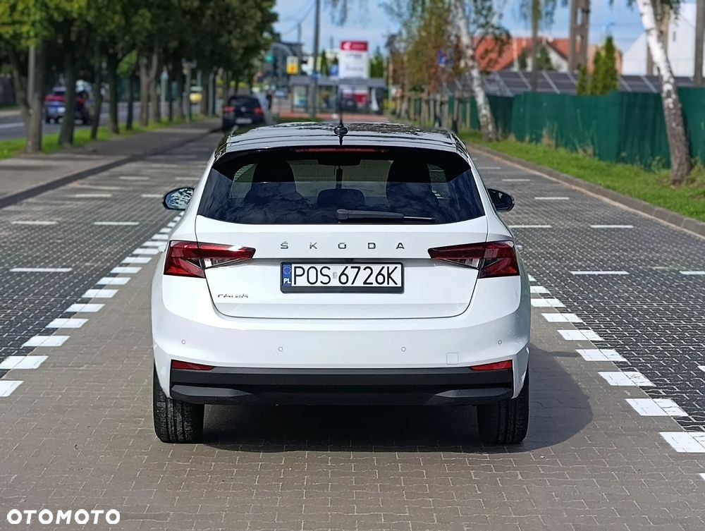 Skoda Fabia 1.0 TSI Style Color - 5