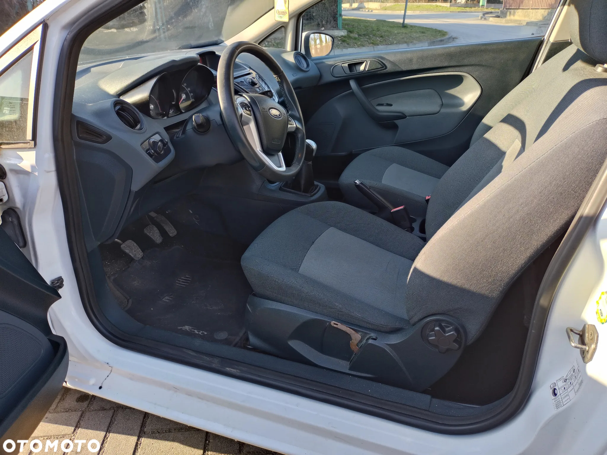 Ford Fiesta - 11