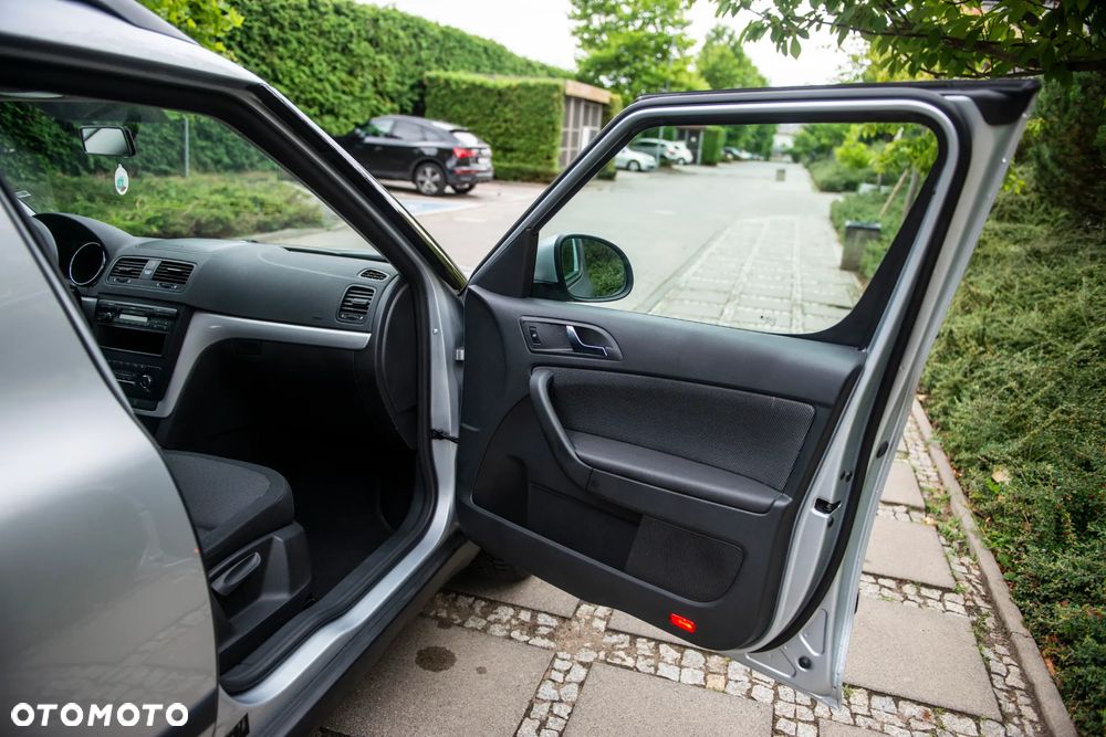 Skoda Yeti 1.2 TSI Edition - 18