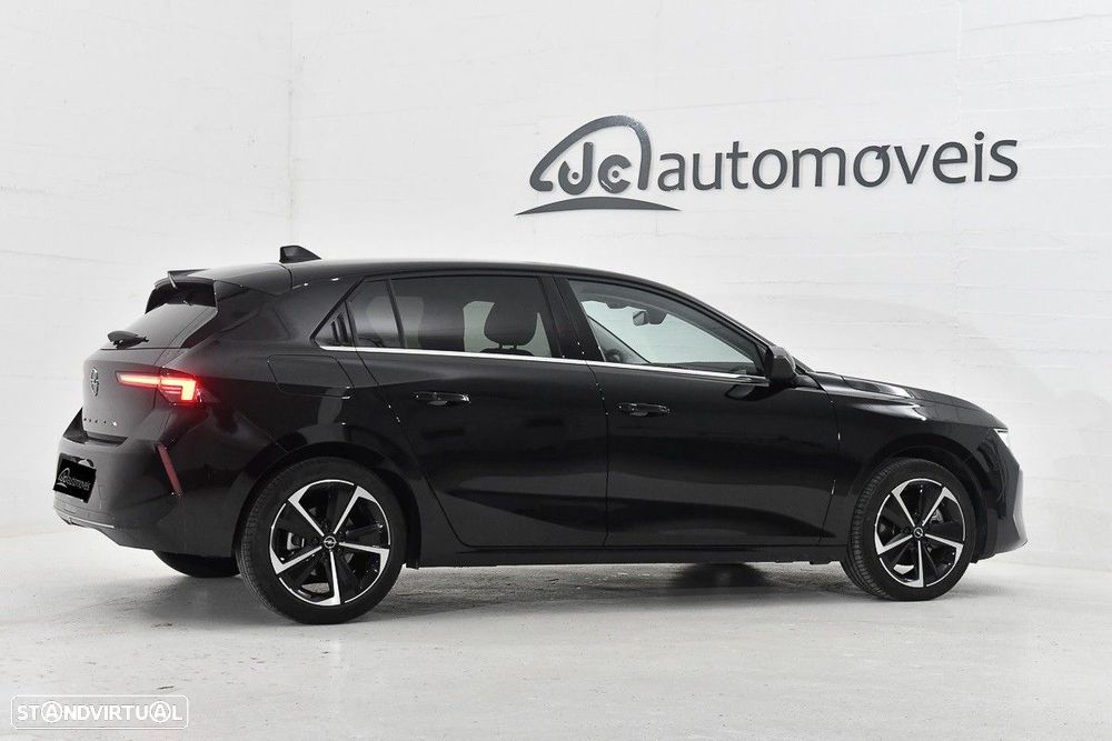 Opel Astra 1.2 T Elegance - 7