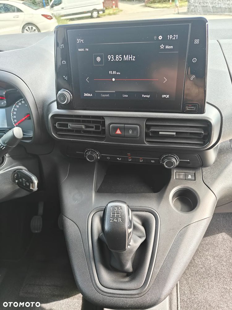 Opel Combo - 24