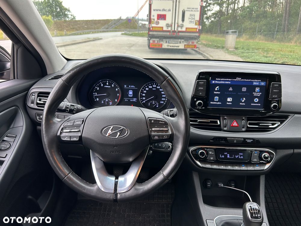 Hyundai i30 1.5 T-GDI 48V Smart - 12