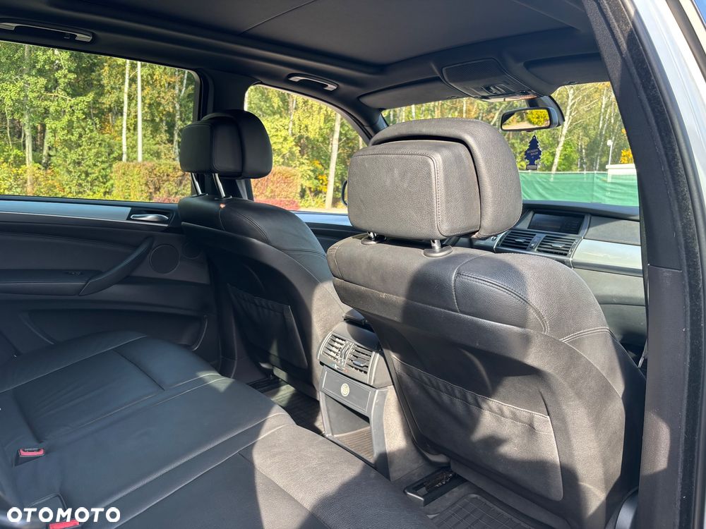 BMW X5 xDrive35d - 29