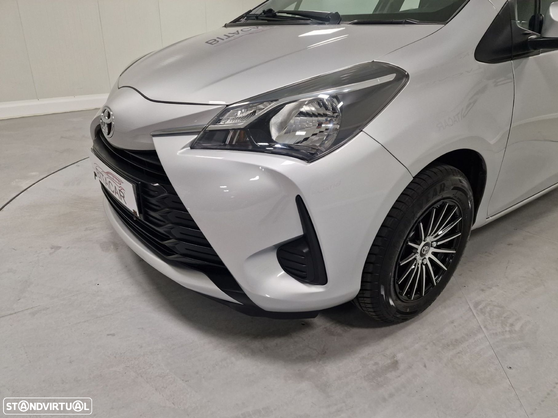 Toyota Yaris - 9