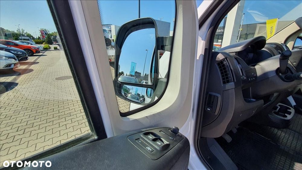 Opel movano - 16