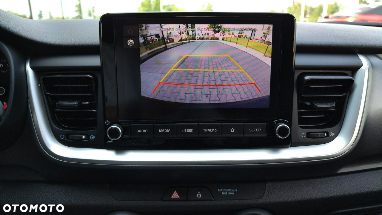 Kia Stonic - 25