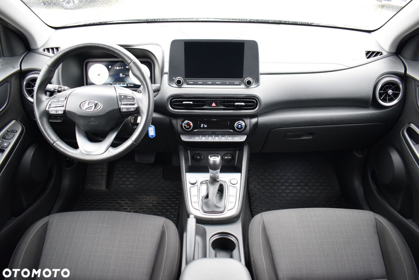 Hyundai Kona - 14