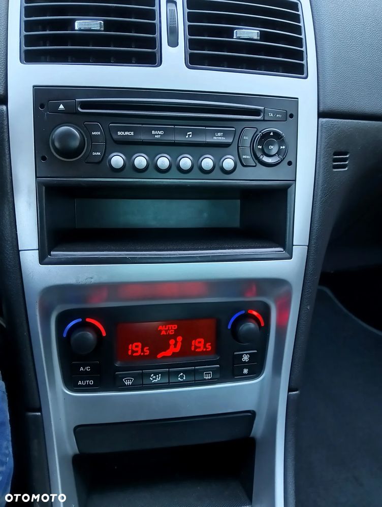 Peugeot 307 CC 140 Tendance - 32