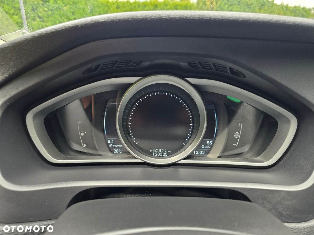Volvo V40 - 22