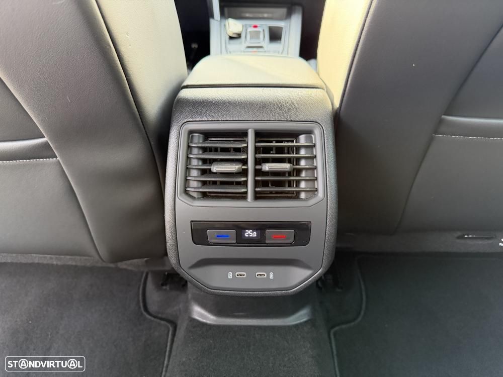 Cupra Leon 1.4 e-Hybrid VZ DSG - 25