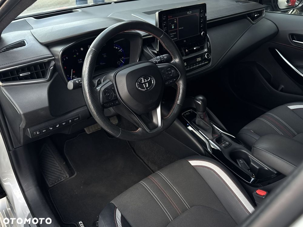 Toyota Corolla 2.0 Hybrid GR Sport - 11