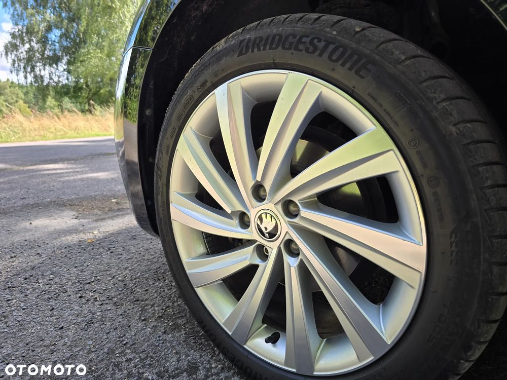 Skoda Octavia 2.0 TDI Style DSG - 7