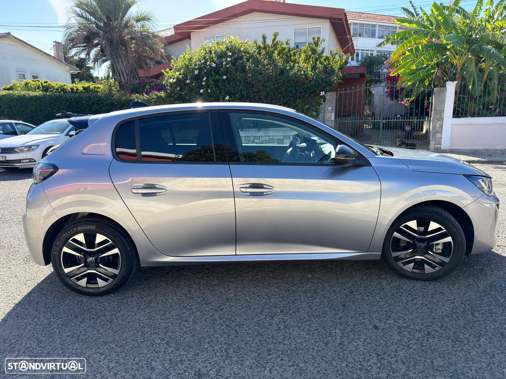 Peugeot 208 1.2 Hybrid Allure e-DCS6 - 15