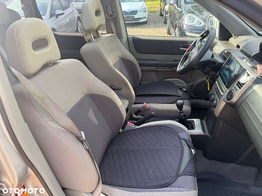 Nissan X-Trail - 12