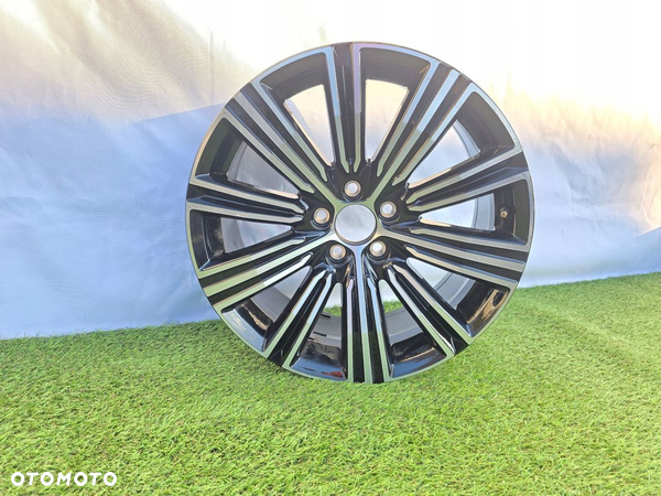 FELGA VOLVO S60 V60 S90 V90 8x18 ET42 5x108 31471312