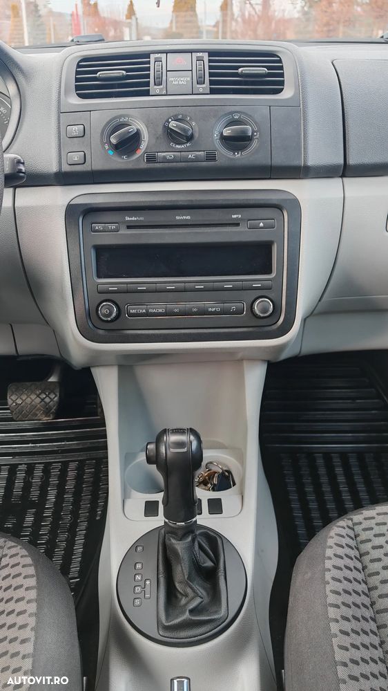 Skoda Fabia 1.2 TSI Ambiente DSG - 14