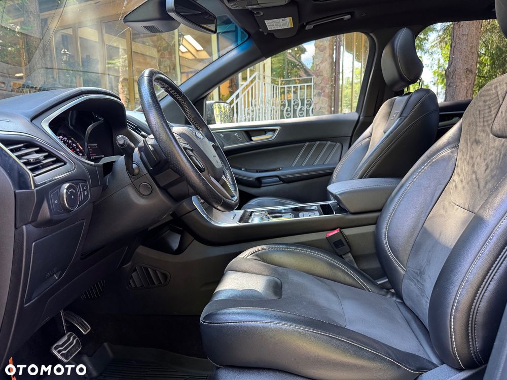 Ford Edge - 17
