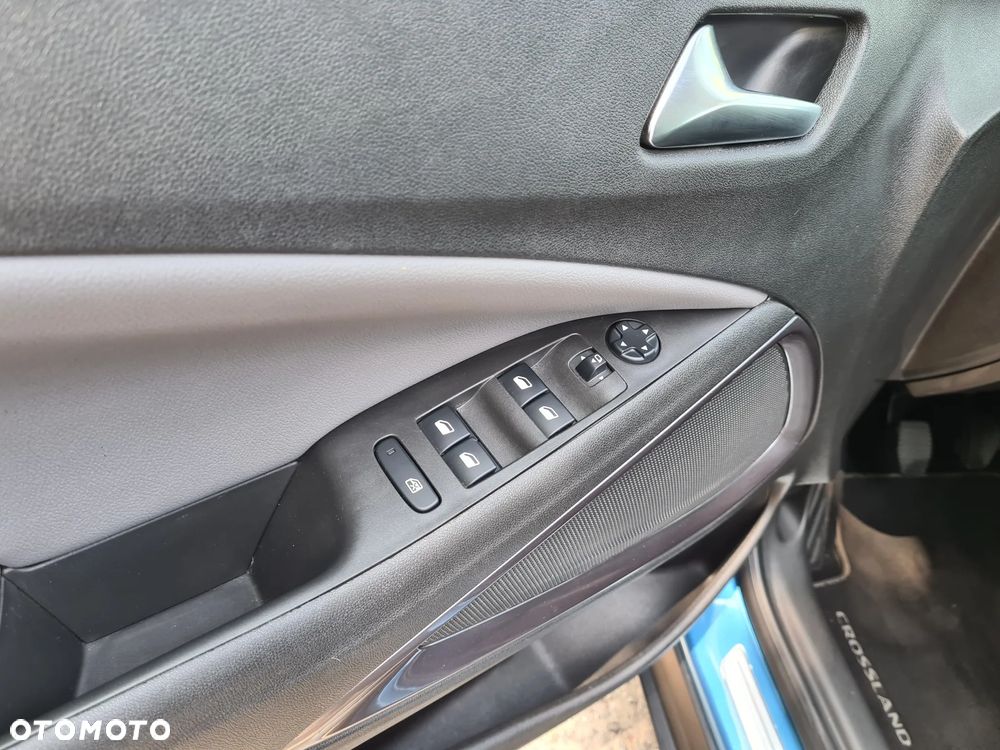Opel Crossland X - 14