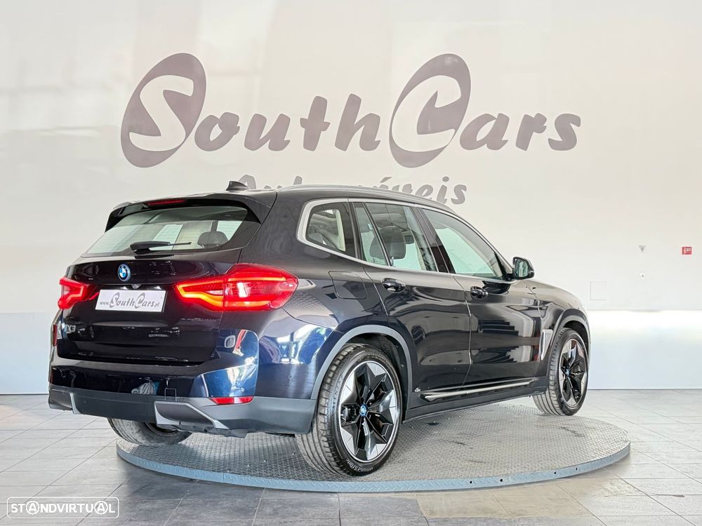 BMW iX3 Inspiring - 4