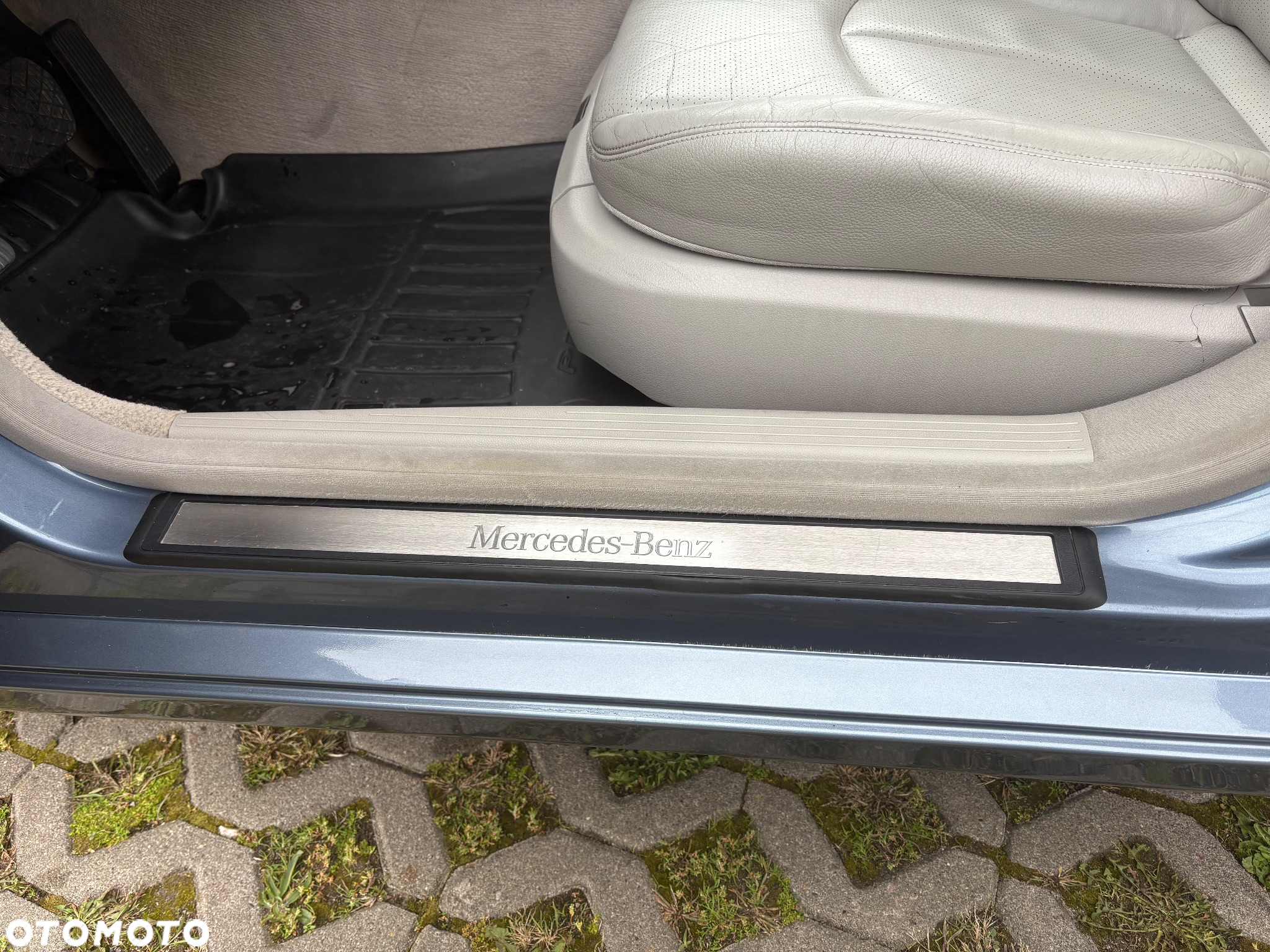 Mercedes-Benz Klasa E 500 4-Matic T Elegance - 15