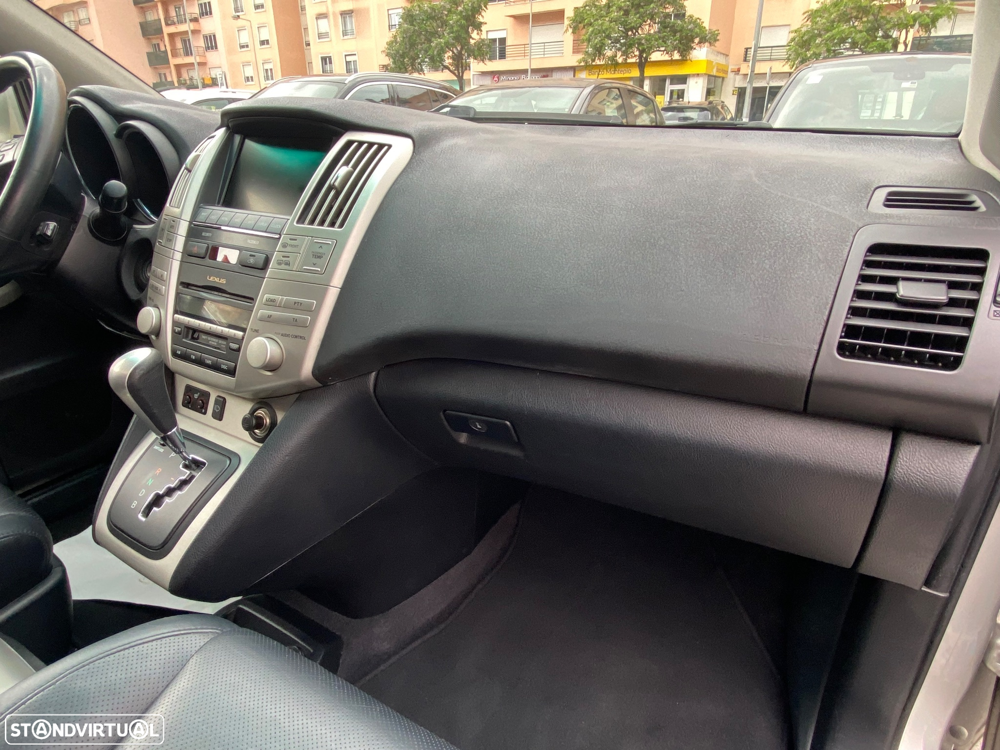 Lexus RX 400h - 9