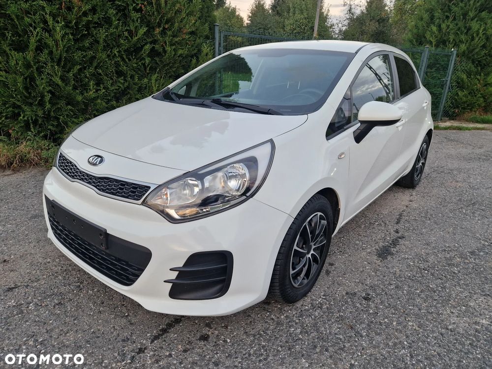 Kia Rio 1.2 Dream Team Edition - 2