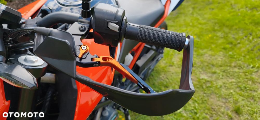 KTM Duke 125 - 14