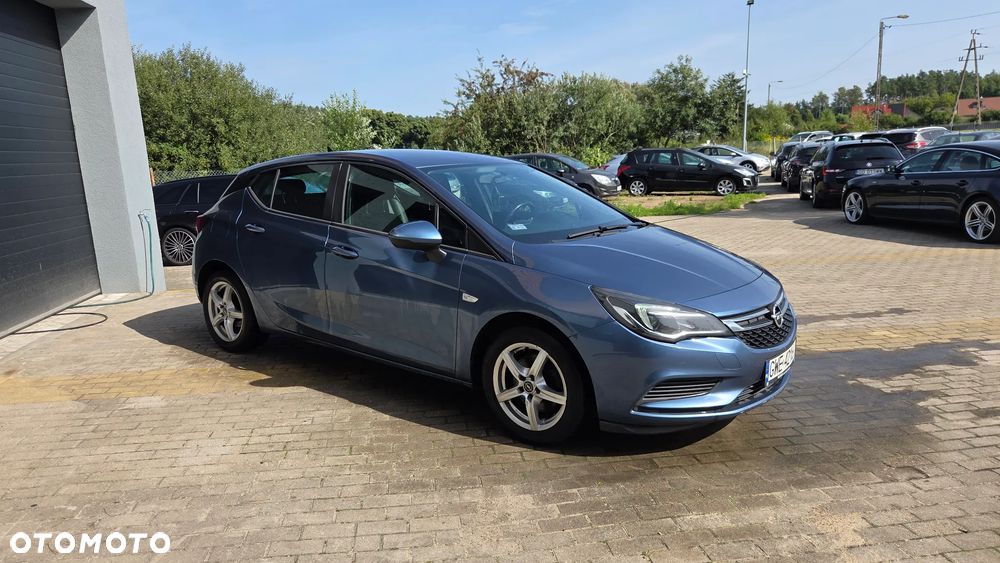 Opel Astra - 1