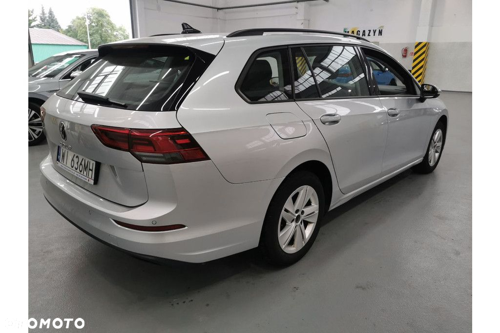 Volkswagen Golf - 2