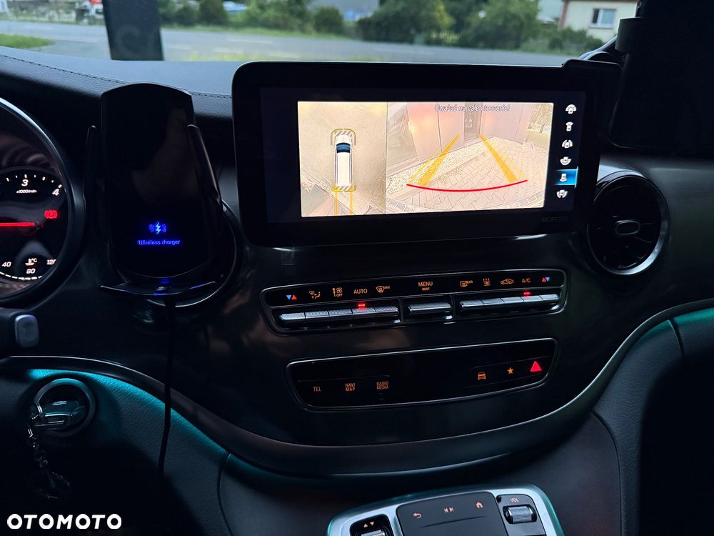 Mercedes-Benz Klasa V 300 d 4-Matic Exclusive 9G-Tronic (d³ugi) - 17