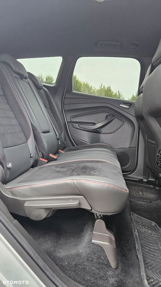 Ford Kuga 2.0 TDCi 4x4 ST-Line - 8