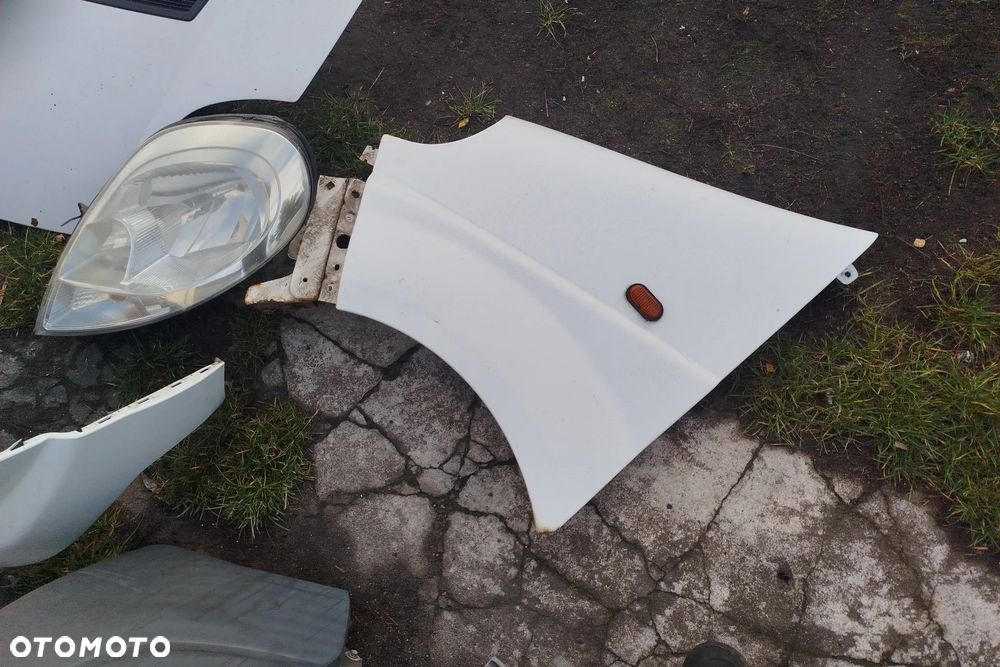 przód kompletny do RENAULT trafic II lift 06-14r OPEL Vivaro lift 06-14r 2,0dci komplet : maska-błotnik przód lewy /prawy -zderzak przód -atrapa przód -listwa atrapy -pas przód /belka/chłodnice/+ lampy przód gratis! - 10